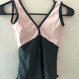 Pink and Gray Yumiko